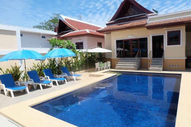 #PR002 For Rent : Rawai, Private Pool Villa3 Bedroom 4 BathroomLand size : 500 SQMFurniture : Fully FurnishedNearby Place- Rawai beach- bar&restaurant- yanui beachPrice : 75,000 Baht/Month for 1 year contract -----------------------------------------------------#PR002 สำหรับเช่า : บ้านเดี่ยวพร้อมสระว่ายน้ำขนาด 3 ห้องนอน 4 ห้องน้ำใกล้หาดราไวย์ขนาดที่ดิน : 500 ตรมการตกแต่ง : เฟอร์นิเจอร์พร้อมสิ่งอำนวยความสะดวกครบครันสถานที่ใกล้เคียง- หาดราไวย์- ร้านอาหาร&บาร์- หาดยะนุ้ยราคา : 75,000 บาท ต่อเดือน สำหรับสัญญาเช่า 1 ปี-----------------------------------Avery Properties Co.,Ltd.Pag