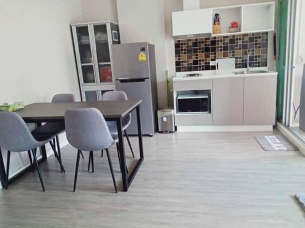 ขา​ยต่ำกว่า​ราคา​ประเมิน​ 2.75 ล้าน 37 ตรม. ดีคอนโดพิงค์​  ตกแต่งพร้อมเข้าอยู่ เฟอร์นิเจอร์ครบครัน หิ้วกระเป๋าเข้าอยู่ได้เลย