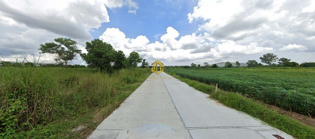 ขายที่ดิน 9-3-43 ไร่ ใกล้ถนน 331 อยู่เขาคันทรง ชลบุรี