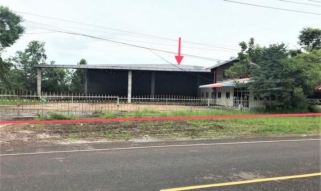   รายละเอียดเพิ่มเติม Code ID : PKK02-11415  ราคาขาย  3,711,000 บาท- ขนาดพื้นที่ :  419.00 ตร.ว. - พื้นที่ใช้สอย :  260.00 ตร.ม. - จำนวนห้อง :  4 ห้องนอน 2 ห้องน้ำ  - ที่จอดรถ :   1    คัน- บ้านหันทางทิศ : - พิกัดทรัพย์ : https://maps.app.goo.gl/mM5zkWtZhm6qv4eD6    สถานที่ใกล้เคียง- ใกล้โรงพยาบาลกุดข้าวปุ้น- ใกล้มินิบิ๊กซีกุดข้าวปุ้น 22 042 อุบลราชธานี - ใกล้โลตัสโกเฟรช สาขากุดข้าวปุ้น- ใกล้โลตัสส์โกเฟรช ปทุมราชวงศา สอบถามเพิ่มเติม/นัดชมโทร. 097-4