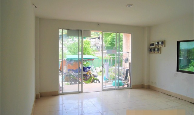 ขายอาคารพาณิชย์     อำเภอกะทู้ ภูเก็ต (PKK04-04052)