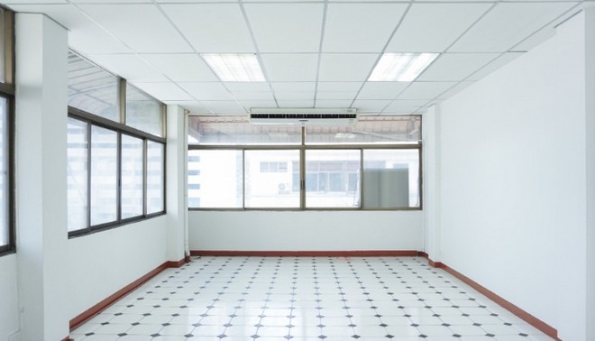 ให้เช่าพื้นที่สำนักงาน ขนาด 65 ตรม ย่านสีลม สุรวงศ์ อาคารพรภิวัฒน์ ใกล้ BTS ศาลาแดง ช่องนนทรี 