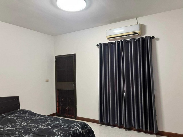 ให้เช่าทาวน์เฮ้าส์ 2 ชั้น หลังแหลมทอง ระยอง พร้อมเข้าอยู่