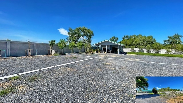 ลำลูกกา คลอง10-12ขายบ้านชั้นเดียว 2นอน 5น้ำ 20จอดรถ  สนามไก่ชน มีใบอนุญาติ พร้อมที่ดิน 2 ไร่ และ  Robinswood Golf Club โลตัส บิ๊กซี