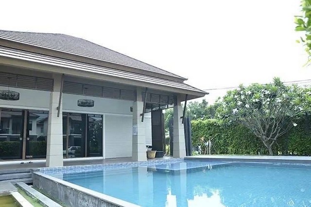 ขายบ้าน พฤกษาวิลล์ ซอยพัฒนาการ 32 ทำเลทอง ใจกลางกรุงเทพ เดินทางสะดวก ใกล้ทางด่วน รถไฟฟ้าและ สิ่งอำนวยความสะดวกครบครัน