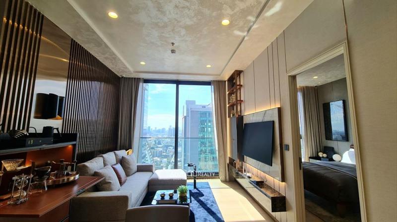 ขายคอนโด Anil Sathorn 12 1 ห้องนอน 1 ห้องน้ำ วิวสวย โครงการ Anil Sathorn 12 ตั้งอยู่ใจกลางธุรกิจ สะดวกสบาย โครงการติดอยู่รถไฟฟ้าสถานี เซนต์หลุยส์ อีกทั้งโครงการยังใกล้ ถนนหลัก เช่น สาทร, สีลม และ ถนนนราธิวาส โครงการ Anil Sathorn 12 ป็นโครงการที่อยู่อาศัยแห่งแรกในประเทศไทยที่ได้รับรางวัล WELL Multifamily Certified ระดับ Gold จาก IWBI, USA การรับรองนี้เน้นย้ำถึงความมุ่งมั่นของโครงการในการเพิ่มคุณภาพชีวิตและสิ