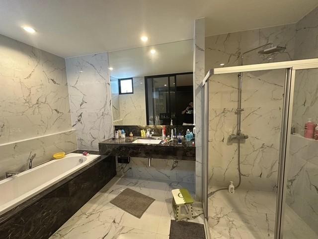 ขายทาวน์โฮม 3 ชั้น โครงการเนอวานา ดีฟายน์ พระราม 9 – ศรีนครินทร์ เดินทางสะดวกติดถนนกรุงเทพกรีฑาตัดใหม่