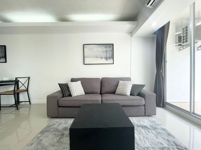 The Waterford Sukhumvit 50 nice convenient clean BTS On Nut