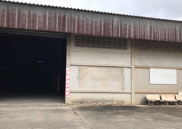 ให้เช่าโกดัง โรงงาน  นครชัยศรี จ.นครปฐม ขนาด 2,000 ตรม