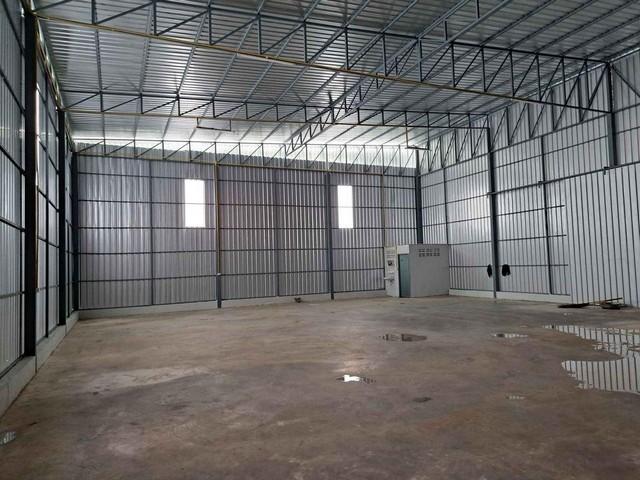 ให้เช่าโกดัง ซอยนวมินทร์ 74 บึงกุ่ม ขนาด 315 ตรม. มีห้องน้ำในตัว ใกล้ ร.พ.พญาไทนวมินทร์  ใกล้จุดขึ้น-ลงทางด่วน