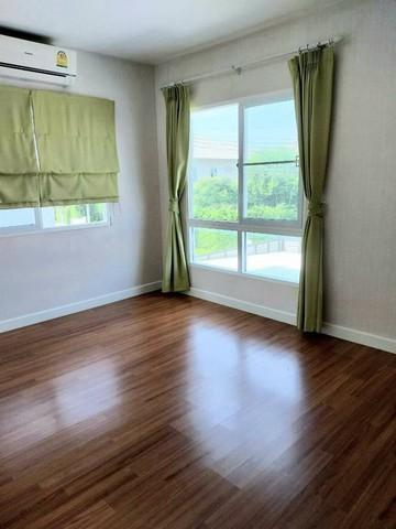 ขาย-ให้เช่าบ้านเดี่ยว 2 ชั้น  ถนนสุขาภิบาล 5 หมู่บ้านมัณฑนา เลค วัชรพล พื้นที่ใช้สอย 170 ตรม.4 ห้องนอน 3 ห้องน้ำ ใกล้ทางด่วน