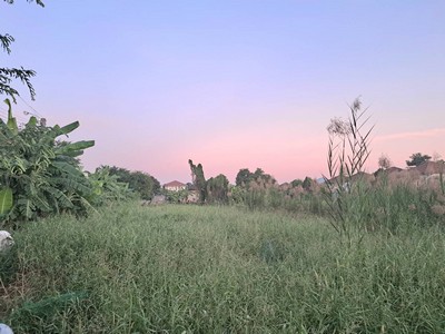 ที่ดินทำเลดีงาม!! น่าจับจองก่อนราคาพุ่ง!! ขายที่ดิน 611 ตารางวา ซอยรามอินทรา 117 เหมาะทำโครงการจัดสรร หรือ โกดัง ราคาพิเศษสุด!!.ที่ตั้ง : จากซอยรามอินทรา 117 เข้าซอยเจริญพัฒนา 4 แขวงบางชัน เขตคลองสามวา กรุงเทพมหานคร.แผนที่ Google map คลิก : https://maps.app.goo.gl/45aZZroAfe13dZnQ6.รายละเอียด-ที่ดินขนาด 611 ตารางวา-แปลงที่ดินกว้าง 50 เมตร ทรงรูปสี่เหลี่ยม ลึก 51 และ 46 เมตร ด้านหลัง 49 เมตร ระยะตามภาพประกอบแนบ-