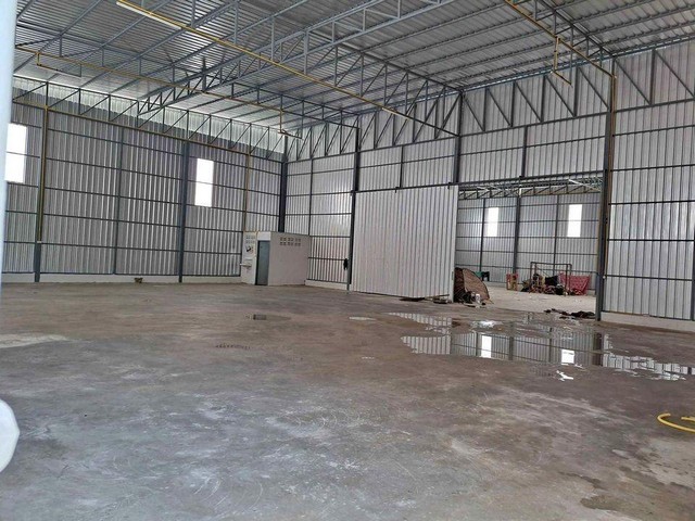 ให้เช่าโกดัง ขนาด 315 ตรม. ซอยนวมินทร์ 74  เขตบึงกุ่ม ใกล้ ร.พ.พญาไทนวมินทร์