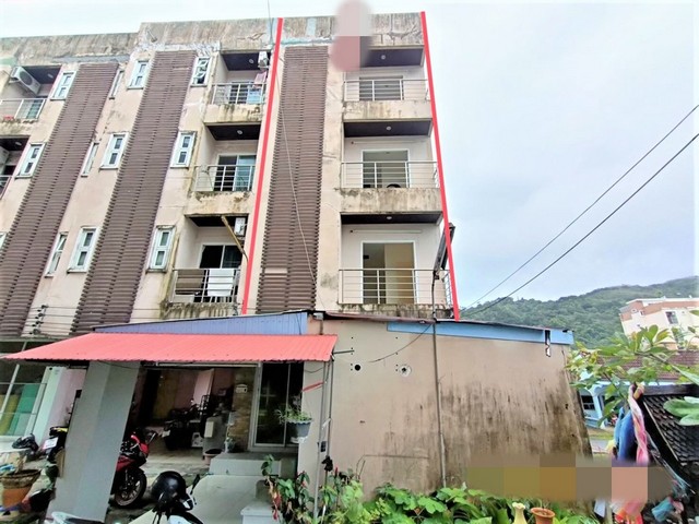 รายละเอียดเพิ่มเติมCode ID : PKK04-05347ราคาขาย       8,008,000 บาท- ขนาดพื้นที่ :   15.50 ตร.ว- พื้นที่ใช้สอย :     180 ตร.ม- จำนวนห้อง :  7 ห้องนอน 7 ห้องน้ำ - ที่จอดรถ :  1 คัน- อาคารพาณิชย์ : 4 ชั้น- อาคารพาณิชย์หันทางทิศ : -- อายุอาคาร :  11 ปีพิกัดทรัพย์   :     https://maps.app.goo.gl/PdGPnHMrG9W8NB1DAสถานที่ใกล้เคียง- ใกล้โรงพยาบาลป่าตอง- ใกล้มินิ​บิ๊กซี​ซอยคลองบางวัด- ใกล้เซ็นทรัล ป่าตอง- ใกล้บิ๊กซี เอ็กซ์ตร้า ภูเก็ต 2 สาขาจังซีลอนสอบถ