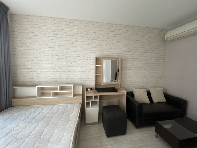 ขายถูกมาก คอนโด ไอดีโอ โมบิ สุขุมวิท อีสท์เกต 22 ตร.ม ชั้น 18 ตกแต่งสวย เฟอร์ฯครบ พร้อมอยู่ ใกล้ BTS บางนา