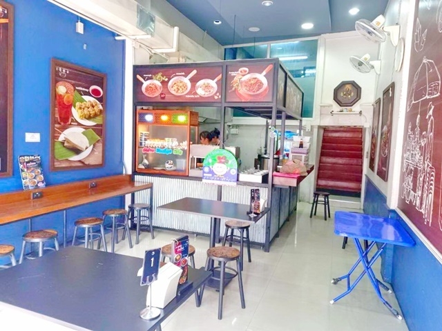 หลังริม  MRT แคราย ตกแต่งรีโนเวทใหม่ ขายหรือให้เช่า อาคารพาณิชย์ 3 ชั้น  เดอะมอลล์ งามวงศ์วาน 16ตรว. 223ตรม. 15ลบ. 3นอน 3น้ำ 1จอดรถ