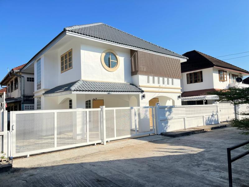 บ้านเชียงใหม่ รีโนเวทใหม่ทั้งหมด โซนตลาดแม่กวง ใกล้เซ็นทรัลเฟส ราคาไม่เกิน 2.5 ล้านบาท