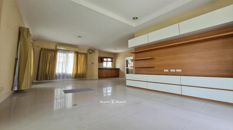 ขายบ้านเดี่ยวใกล้แฟชั่น โครงการ The Centro รามอินทรา ทำเลดี เดินทางสะดวก