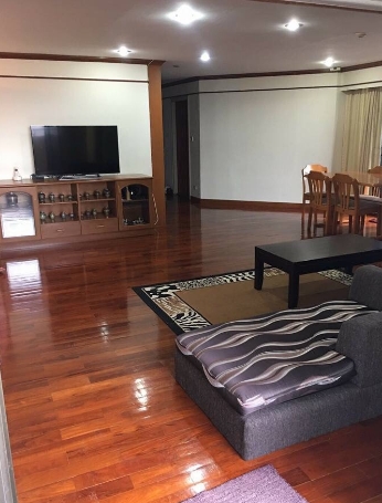 ขายคอนโด Flora Ville ฟลอร่า วิลล์ พัฒนาการ 51 พื้นที่ 172 ตรม มี 3 นอน 2 น้ำ