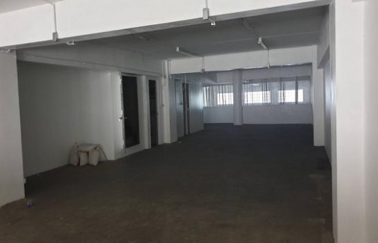 ให้เช่าอาคาร 7.5 ชั้น ติดถนนวิสุทธิกษัตริย์ หน้ากว้าง 8 ม.