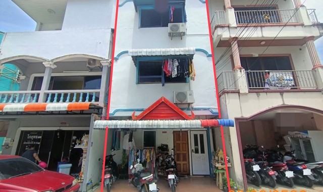 รายละเอียดเพิ่มเติมCode ID :    PKK04-06274ราคาขาย        7,100,000 บาท- ขนาดพื้นที่ :   20.20 ตร.ว- พื้นที่ใช้สอย :     210 ตร.ม- จำนวนห้อง :    8 ห้องนอน 7 ห้องน้ำ - ที่จอดรถ :    1 คัน- อาคารพาณิชย์ :    3 ชั้น- อาคารพาณิชย์หันทางทิศ : -- อายุอาคาร :      22 ปีพิกัดทรัพย์   :   https://maps.app.goo.gl/MkJgkM8yy6Nqnkh99สถานที่ใกล้เคียง- ใกล้โรงพยาบาลป่าตอง- ใกล้มินิ​บิ๊กซี​ ซอยคลองบางวัด- ใกล้เซ็นทรัล ป่าตอง- ใกล้บิ๊กซี เอ็กซ์ตร้า ภูเก็ต 2 สาขาจังซีลอ�