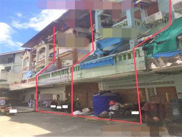 รายละเอียดเพิ่มเติมCode ID :    PKK04-06023ราคาขาย        17,600,000 บาท- ขนาดพื้นที่ :   39.50 ตร.ว- พื้นที่ใช้สอย :     439 ตร.ม- จำนวนห้อง :    8 ห้องนอน 6 ห้องน้ำ - ที่จอดรถ :    1 คัน- อาคารพาณิชย์ :    3 ชั้น- อาคารพาณิชย์หันทางทิศ : -- อายุอาคาร :      24 ปีพิกัดทรัพย์   :   https://maps.app.goo.gl/LcAwphhsYWcu1xH67สถานที่ใกล้เคียง- ใกล้ท็อปส์ ฟู้ด ฮอลล์​ สาขาป่าตอง - ใกล้ท็อปส์ เดลี่ สาขา ซอยเจริญทรัพย์ ป่าตอง- ใกล้บิ๊กซี เอ็กซ์ตร้า ภูเก็ต 2 สาขาจั�