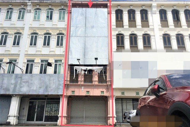 รายละเอียดเพิ่มเติมCode ID :    PKK04-05967ราคาขาย        11,000,000 บาท- ขนาดพื้นที่ :   22.50 ตร.ว- พื้นที่ใช้สอย :     297 ตร.ม- จำนวนห้อง :    3 ห้องนอน 4 ห้องน้ำ  - ที่จอดรถ :    1 คัน- อาคารพาณิชย์ :    4 ชั้น- อาคารพาณิชย์หันทางทิศ : -- อายุอาคาร :      17 ปีพิกัดทรัพย์   :   https://maps.app.goo.gl/rQjRmgESS2UeJL87Aสถานที่ใกล้เคียง- ใกล้โลตัส ภูเก็ต - ใกล้บิ๊กซี ซูเปอร์เซ็นเตอร์ ภูเก็ต- ใกล้แม็คโคร ภูเก็ต- ใกล้เซ็นทรัล ภูเก็ต เฟสติวัลสอบถามเพิ่มเ�