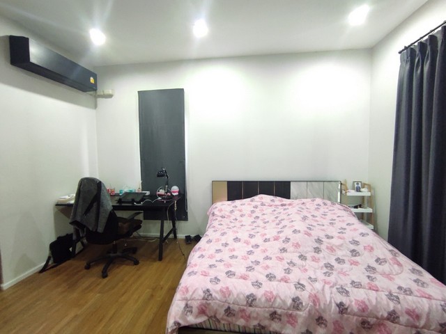 ขายบ้านเดี่ยว Grandio Bangkae หลังมุม ถนนกาญจนาภิเษก ใกล้ MRT หลักสอง และThe Mall บางแค