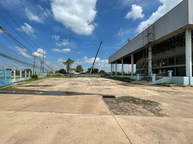 เช่าโชว์รูมติดถนนสุวินทวงศ์ ใกล้แมคโครฉะเชิงเทรา อำเภอเมือง จังหวัดฉะเชิงเทรา จ.ฉะเชิงเทรา