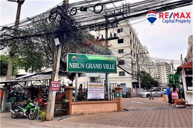 ขาย - 1 ห้องนอนขนาดใหญ่ ในนิรันดร์แกรนด์                