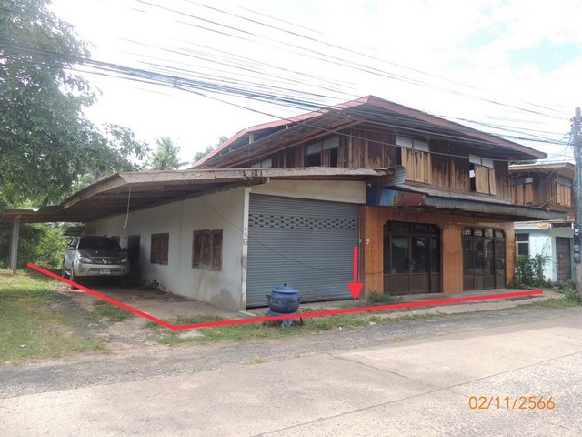   รายละเอียดเพิ่มเติม Code ID : PKK02-13127  ราคาขาย 3,353,000 บาท- ขนาดพื้นที่ :  249.00 ตร.ว. - พื้นที่ใช้สอย :   352.50 ตร.ม.- จำนวนห้อง :  4 ห้องนอน 2 ห้องน้ำ  - ที่จอดรถ :    2  คัน- บ้านหันทางทิศ : - พิกัดทรัพย์ : https://maps.app.goo.gl/Do5Y6sNBEBg8dDBX6    สถานที่ใกล้เคียง- ใกล้โรงพยาบาลบุณฑริก- ใกล้ตลาดนัดชุมชนอ.บุณฑริก   - ใกล้ป.ซูเปอร์บุณฑริก - ใกล้โลตัส โกเฟรช ซูเปอร์มาร์เก็ต บุณฑริก สอบถามเพิ่มเติม/นัดชมโทร. 097-419-5982(พลอย)โทร. 096-932-4624(ออมส�