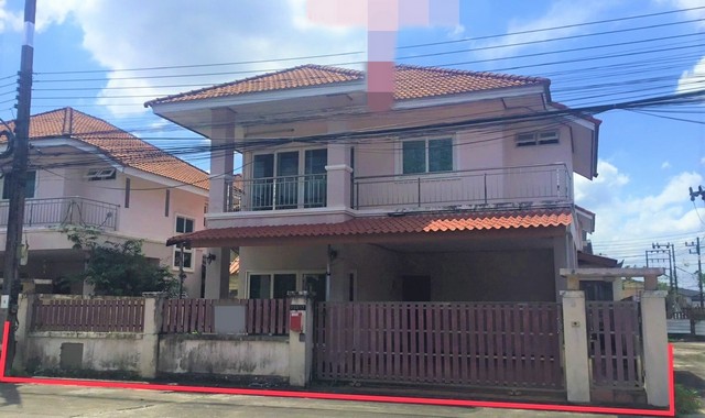 รายละเอียดเพิ่มเติมCode ID : PKK02-13479ราคาขาย       5,000,000 บาท- ขนาดพื้นที่ :    50 ตร.ว - พื้นที่ใช้สอย :     179.51 ตร.ม- จำนวนห้อง :   3 ห้องนอน 2 ห้องน้ำ- ที่จอดรถ :  1-2 คัน- บ้านเดี่ยว :     2 ชั้น- บ้านเดี่ยวหันทางทิศ : -- อายุอาคาร :    14 ปีพิกัดทรัพย์  :    https://maps.app.goo.gl/3gKhBxYrMAUN3wfcAสถานที่ใกล้เคียง- ใกล้โลตัส หาดใหญ่ - ใกล้สำเพ็งหาดใหญ่- ใกล้โรงพยาบาลส่งเสริมสุขภาพตำบลควนลัง - ใกล้เมกาโฮม หาดใหญ่สอบถามเพิ่มเติม/นัดชมโ�