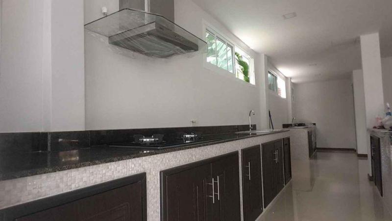 ให้เช่าบ้านเดี่ยว2ชั้นหมู่บ้านมณีรินทร์ซอยท่าอิฐรัตนาธิเบศ ใกล้MRTท่าอิฐ เหมาะพักอาศัย หรือ ทำ home office