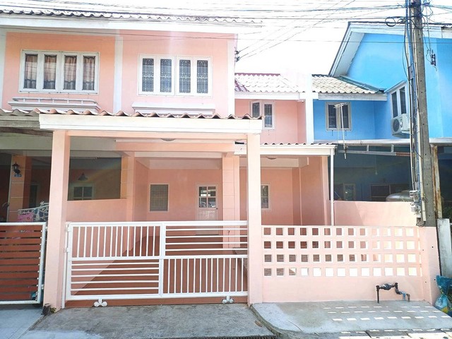 บ้าน 2 ชั้น ใจกลางเมือง 27 ตารางวา ใกล้ รพ กรุงเทพระยอง ผ่อน 6000 บาท