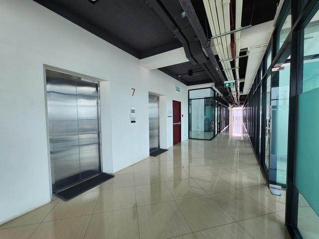 ออฟฟิศให้เช่า 332 ตารางเมตร ทั้งชั้น   ใจกลางถนนจันทน์ ใกล้ทางด่วนถนนจันทน์ไม่เกิน 150 เมตร