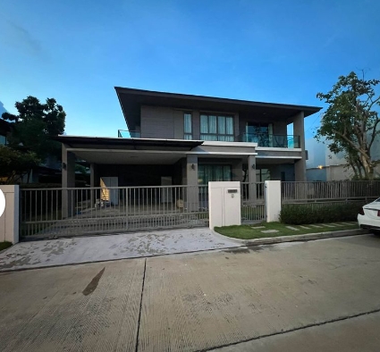  ขายบ้าน หมู่บ้านเศรษฐสิริ ปิ่นเกล้า-กาญจนาฯ เนื้อที่ 101 ตรว แปลงมุม 