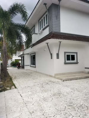 บ้านเดี่ยว 2 ชั้น เนื้อที่ 167 ตร.ว. ตำบลหินเหล็กไฟ  อำเภอหัวหิน  จังหวัดประจวบคีรีขันธ์