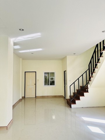 ขายทาวน์เฮ้าส์ บ้านอัยย์รดา  ต.มาบยางพร อ.ปลวกแดง จ.ระยอง PSC00739