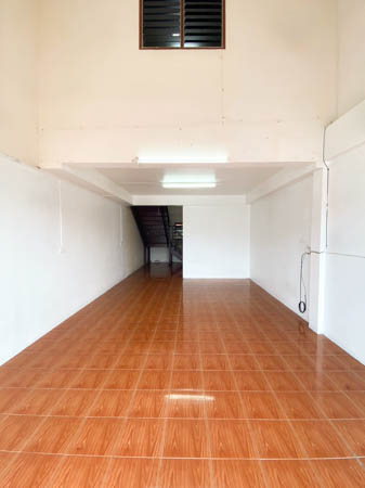 For Rent - Half-level Townhouse  Space for Rent/Office for Rent/Rowhouse for Rent