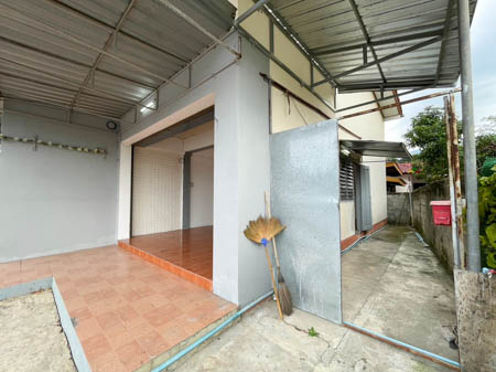 Available Now, Explore the ultimate HALF-FLOOR Townhouse in Downtown of Lipa Noi, Koh Samui.