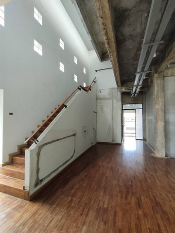 ขายบ้านเดี่ยว2ชั้น 301 ตร.ว.ย่านลาดพร้าว71 สังคมสังเคราะห์ เลียบด่วน  ใกล้เลียบด่วน MRTลาดพร้าว71 