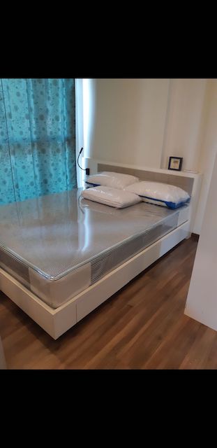 Wyne by Sansiri convenient, safe, clean, 5th floor, BTS Phra Khanong.***Service for selling/renting houses, condos and giving advice. If interested, contact at any time***Interested in additional details or pictures or making an appointment to see the room?Contact Ekachai (Aui)T. 089-799-5598Line ID: @auiauiaui001 (add @ in front)Room type: 1 bedroom, 1 bathroomSize 30 sq m., 5th floorNew, clean room, beautifully decorated, ready to move in.details-------------------------------------------------- ------------Rental price: 15,000.-/month-------------------------------------------------- ------------*Nearby important places (Based on information from Google Map)1. Gate Way2. Central Bangna3. Singapore International School4. Southeast Bangkok College5. Sukhumvit Hospital6. BTS. Phra Khanong-------------------------------------------------- ------------Rental conditions1 year rental contractPay 1 months rent in advance, 2 months room security deposit.Tag : #BTS 3 #WYNE #Sukhumvit #Sukhumv