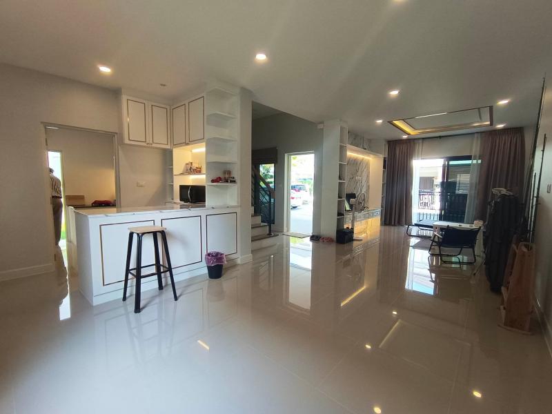 cx ขายบ้านเดี่ยว หมู่บ้านเซนโทร วงแหวน จตุโชติ Tel.088.818.1859