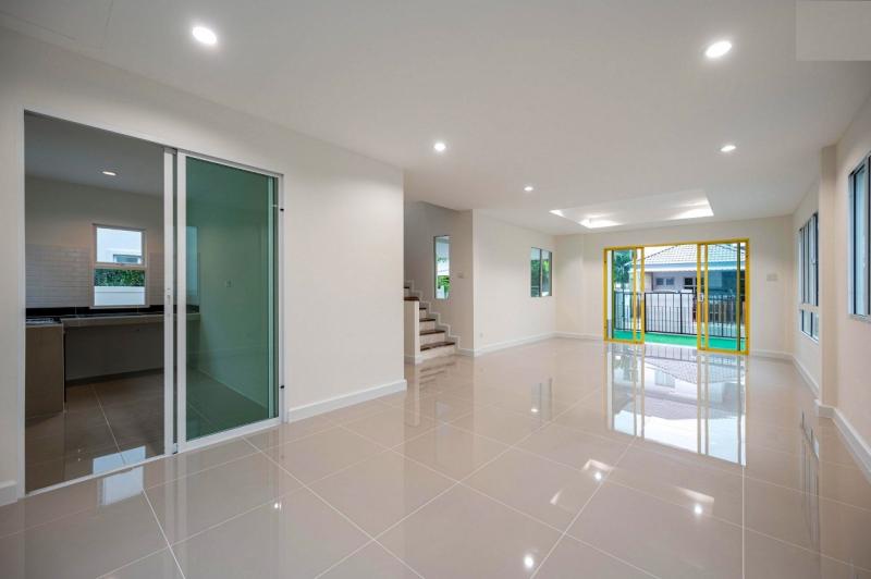 ขายบ้านเดี่ยว 2 ชั้น โครงการ ชวนชื่นโมดัส แจ้งวัฒนะ ใกล้รถไฟฟ้าสายสีชมพู สถานีเลี่ยงเมืองปากเกร็ด และ ใกล้เซ็นทรัล แจ้งวัฒนะ