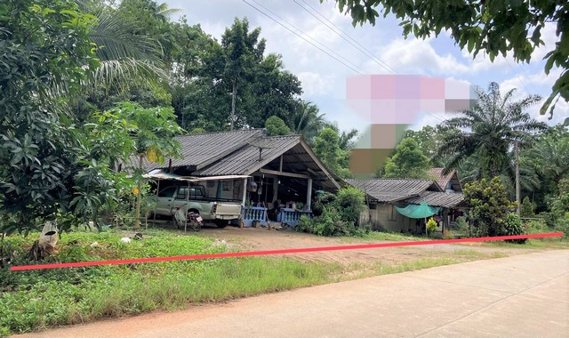 รายละเอียดเพิ่มเติมCode ID :  PKK02-14553ราคาขาย        2,161,000 บาท- ขนาดพื้นที่ :    1,448 ตร.ว (3 ไร่ / 2 งาน / 48 ตร.ว)- พื้นที่ใช้สอย : 93.75 ตร.ม- จำนวนห้อง :  2 ห้องนอน 1 ห้องน้ำ- ที่จอดรถ :   1-2 คัน- บ้านเดี่ยว :     1 ชั้น- บ้านเดี่ยวหันทางทิศ : -- อายุอาคาร :    18 ปีพิกัดทรัพย์  :    https://maps.app.goo.gl/BFP4hfd2ynrVFkWA9สถานที่ใกล้เคียง- ใกล้ตลาดนัดนายก- ใกล้โรงเรียนวัดบางพา- ใกล้โรงเรียนบ้านประตูพลิก- ใกล้วัดบางภาวนารามสอบถามเพิ่มเติม/นัด�