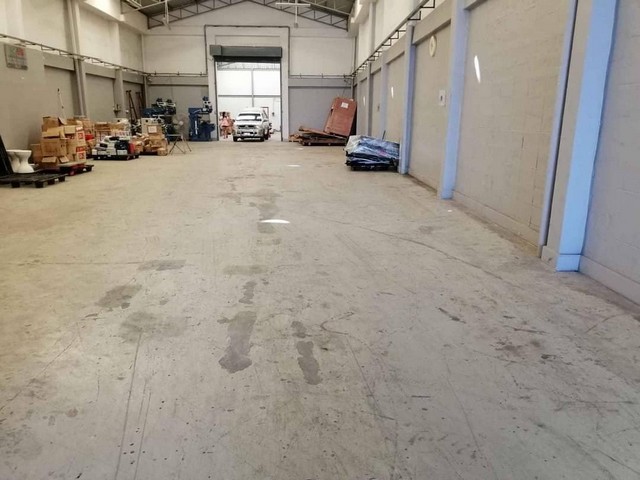 ให้เช่าโกดัง 650 ตารางเมตร ถนนกิ่งแก้ว  ตำบล บางพลีใหญ่ อำเภอบางพลี สมุทรปราการ