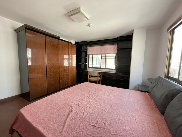 ขายคอนโด 2 ห้องนอน ทำเลดี ใกล้สาทร ห้องกว้าง ราคาสุดคุ้ม