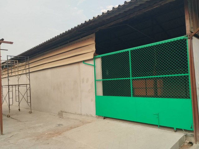 ปล่อยเช่าโกดัง เนื้อที่200ตรว ทำเล พระราม2  แขวงท่าข้าม เขตบางขุนเทียน กรุงเทพ  