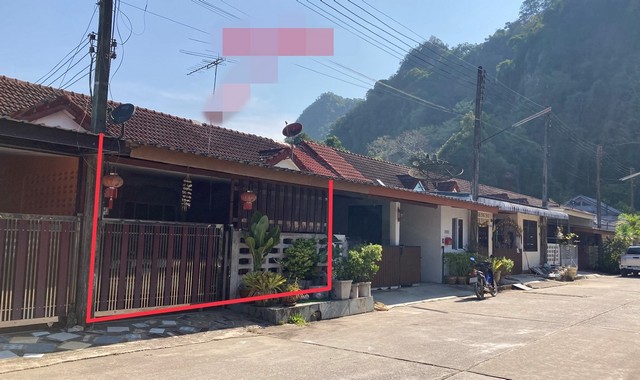 ขายทาวน์เฮ้าส์  หมู่บ้านพัชรินทร์ หน้าเขา  สุราษฎร์ธานี (PKK03-05682)