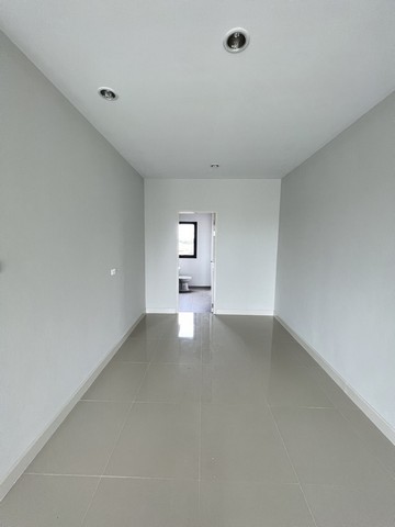 ให้เช่าอาคารพาณิชย์ 3 ชั้น ใกล้ขนส่งใหม่ ระยอง พร้อมเข้าอยู่